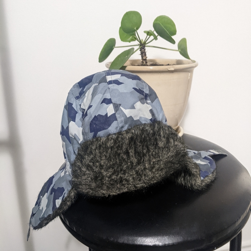 Tony Hawk kids trail trooper trapper hat touqe army